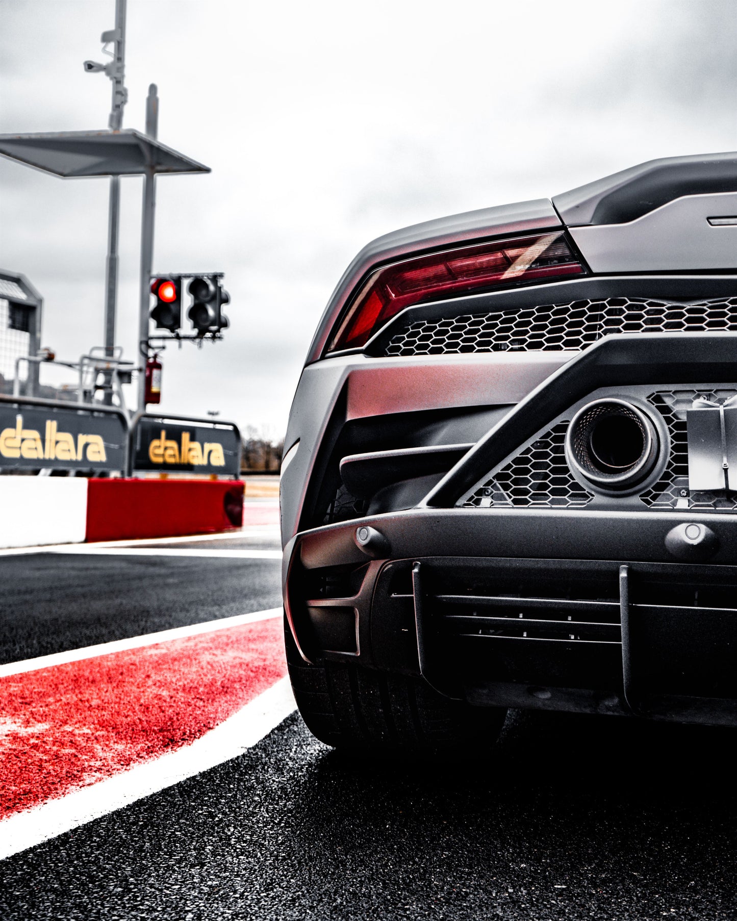 Guida una Lamborghini Huracán EVO in pista