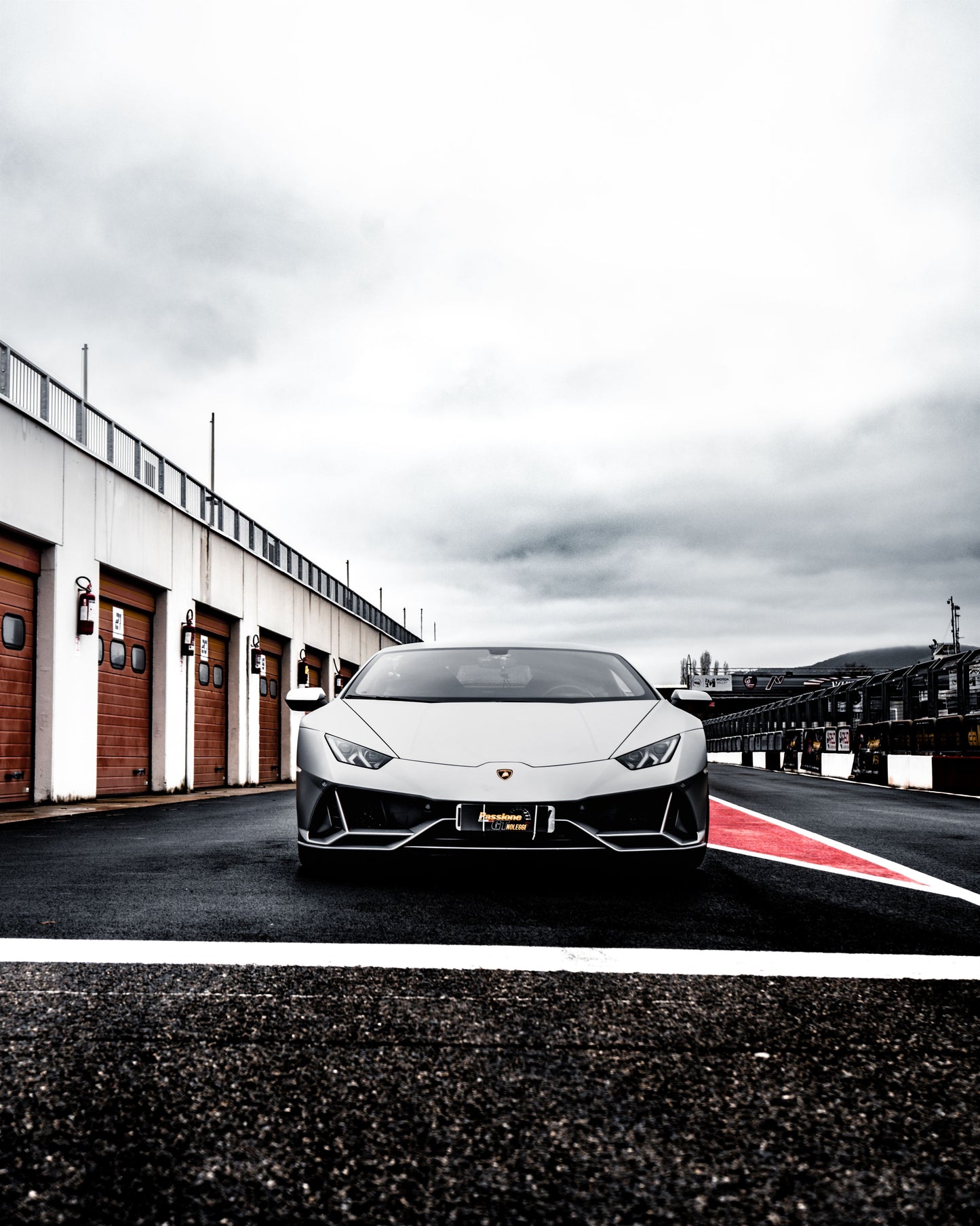 Guida una Lamborghini Huracán EVO in pista