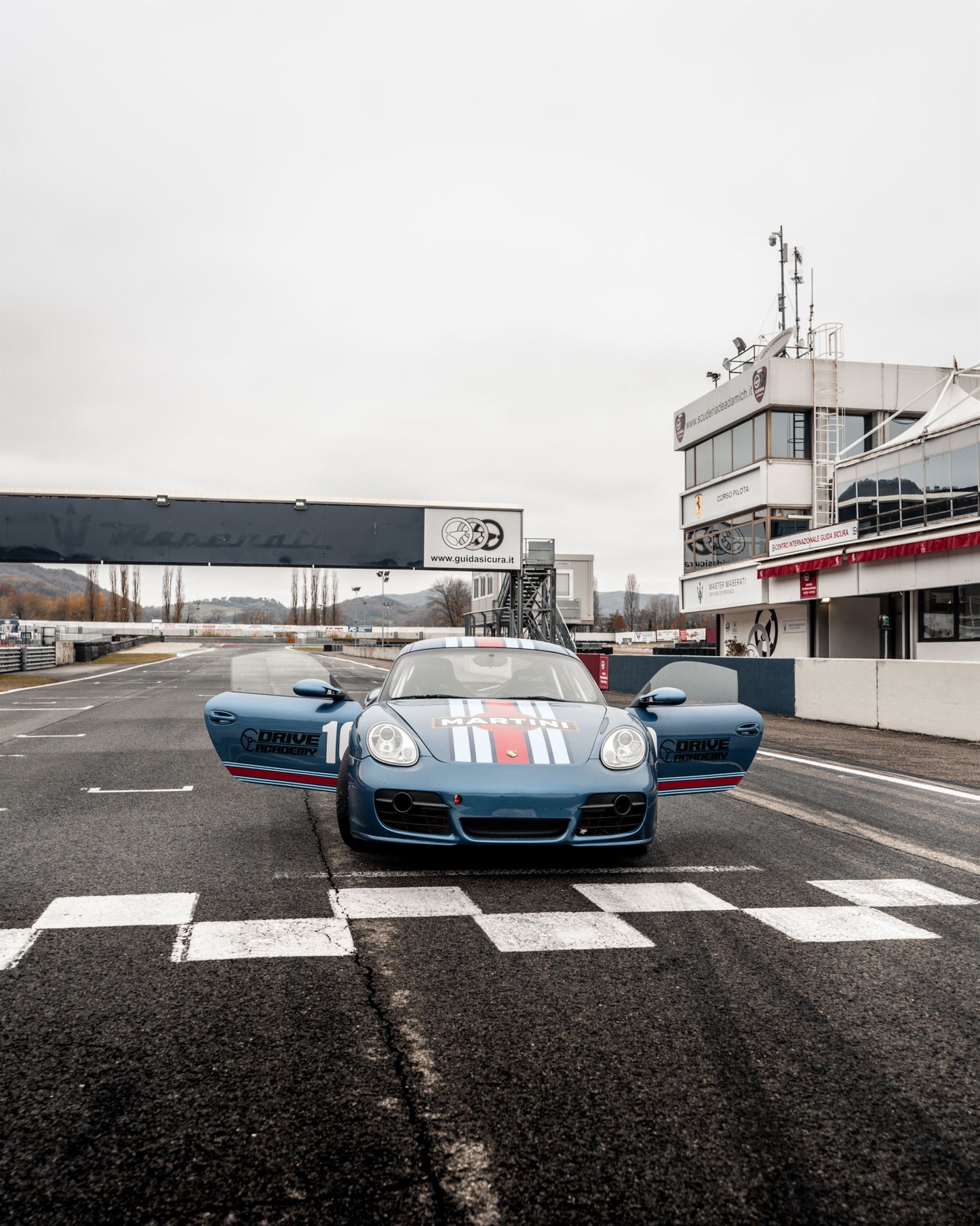 Corso di Guida Sportiva in Porsche Cayman Cup Pista