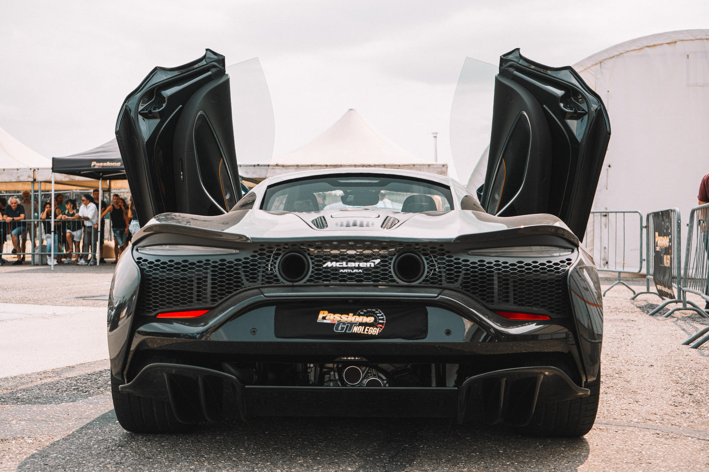 Corso di Guida Sportiva in McLaren Artura Performance