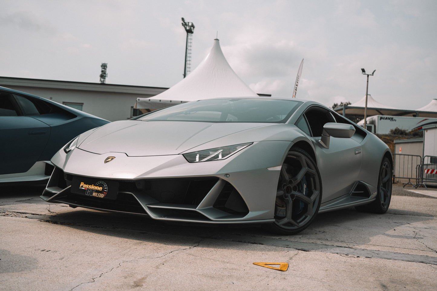 Guida una Lamborghini Huracán EVO in pista