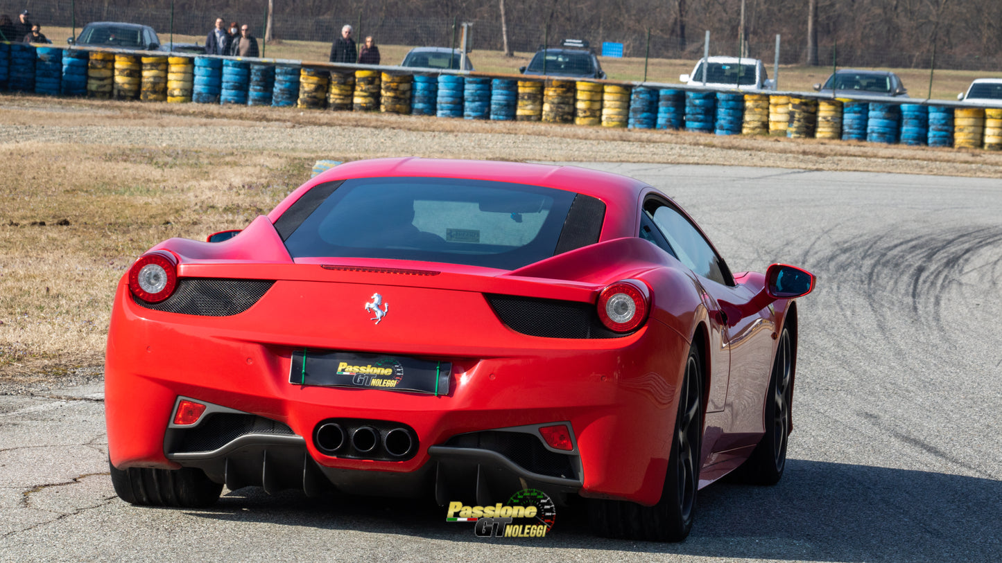 Corso di Guida Sportiva in Ferrari F458 Italia