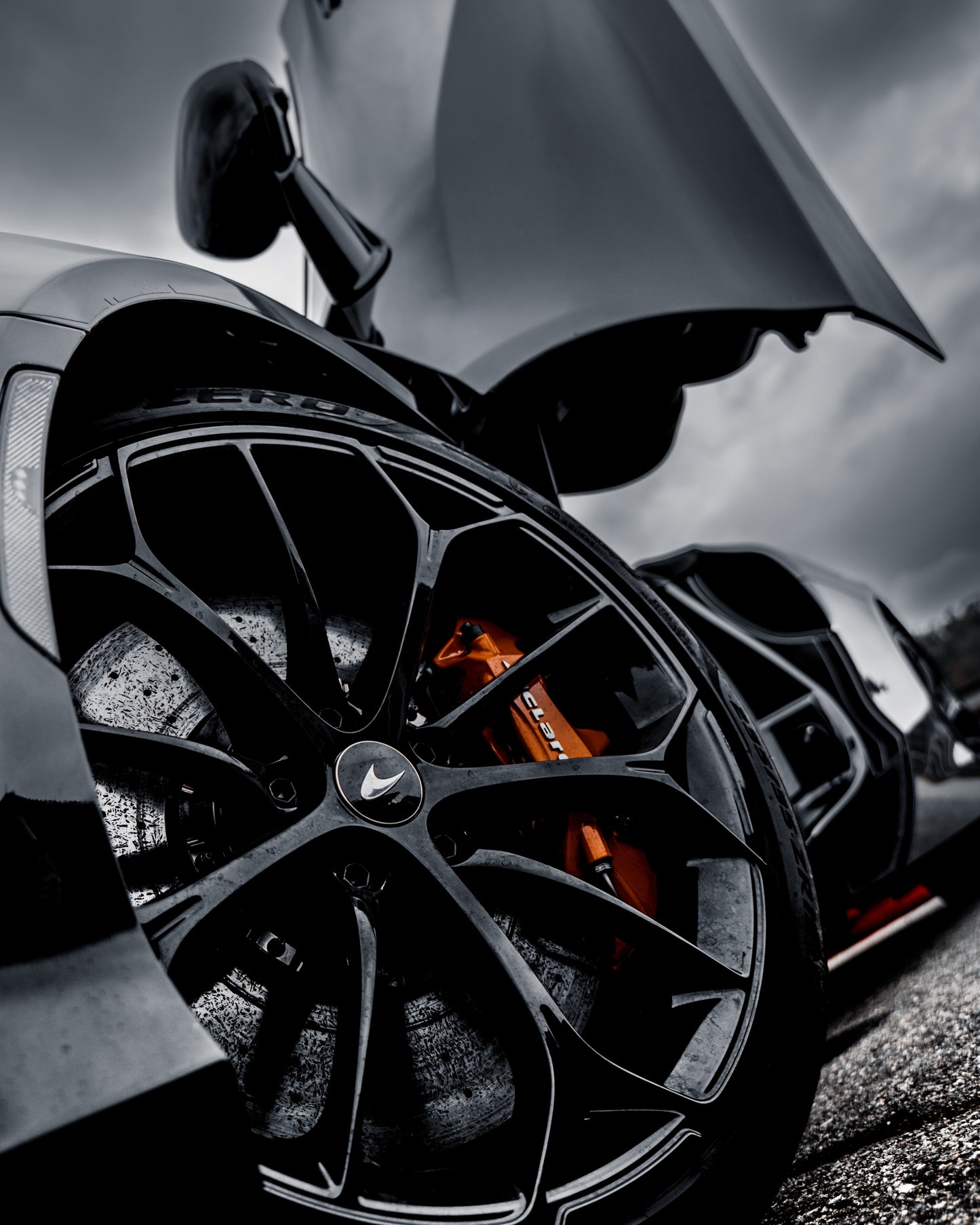 Corso di Guida Sportiva in McLaren Artura Performance