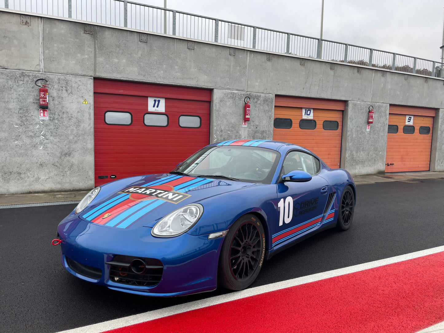 Guida una Porsche Cayman Cup Pista