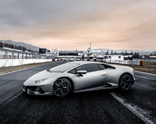 Guida una Lamborghini Huracán EVO in pista